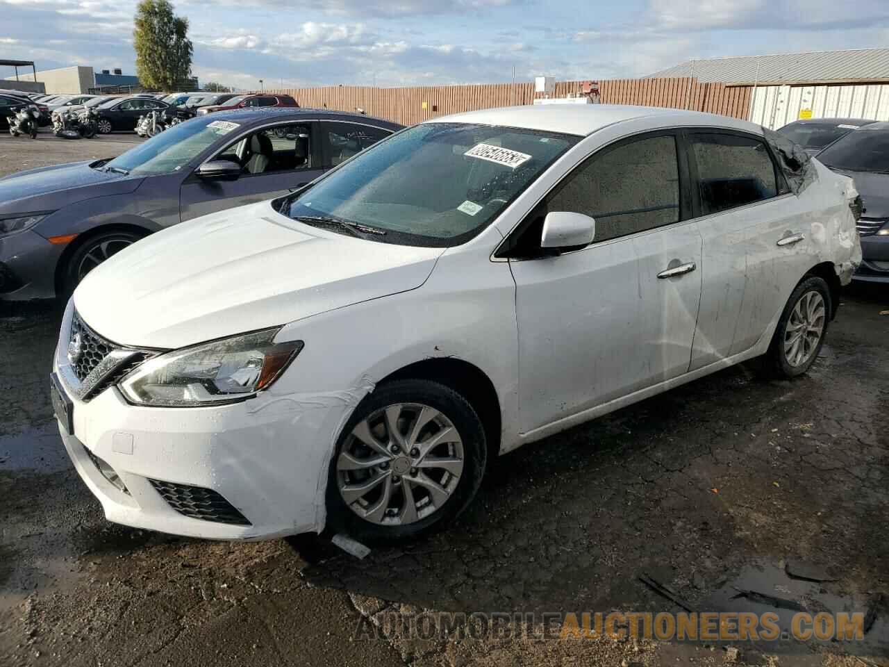 3N1AB7AP2JY255889 NISSAN SENTRA 2018