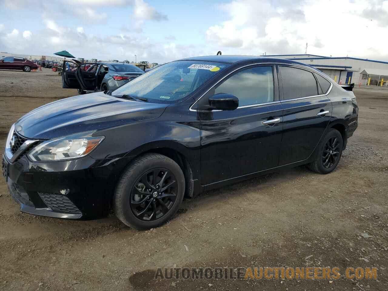 3N1AB7AP3JY261300 NISSAN SENTRA 2018