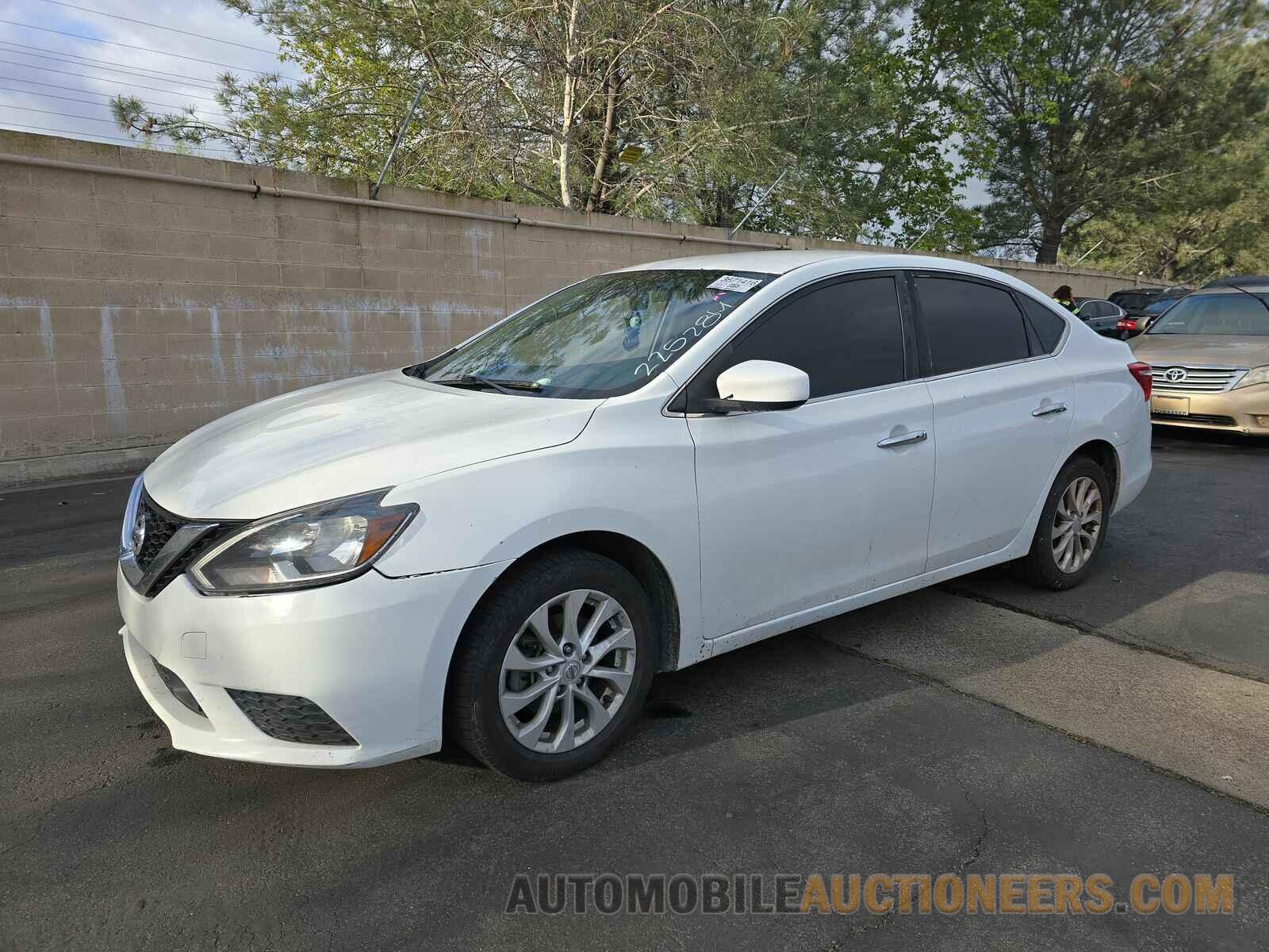 3N1AB7AP3KY225284 Nissan Sentra 2019