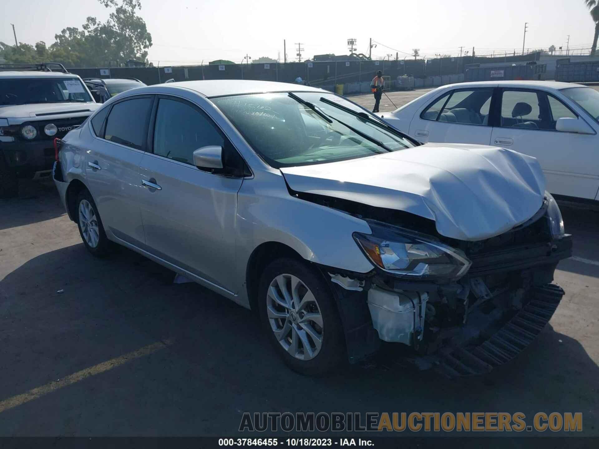 3N1AB7AP3KY282424 NISSAN SENTRA 2019