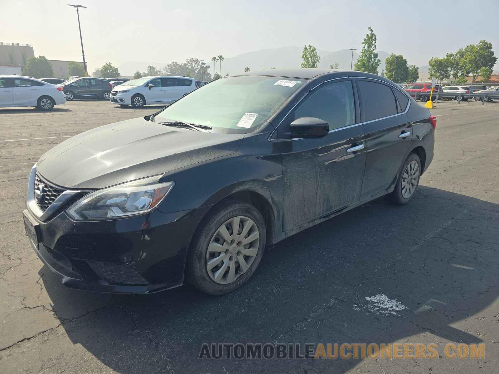 3N1AB7AP4JY252332 Nissan Sentra 2018