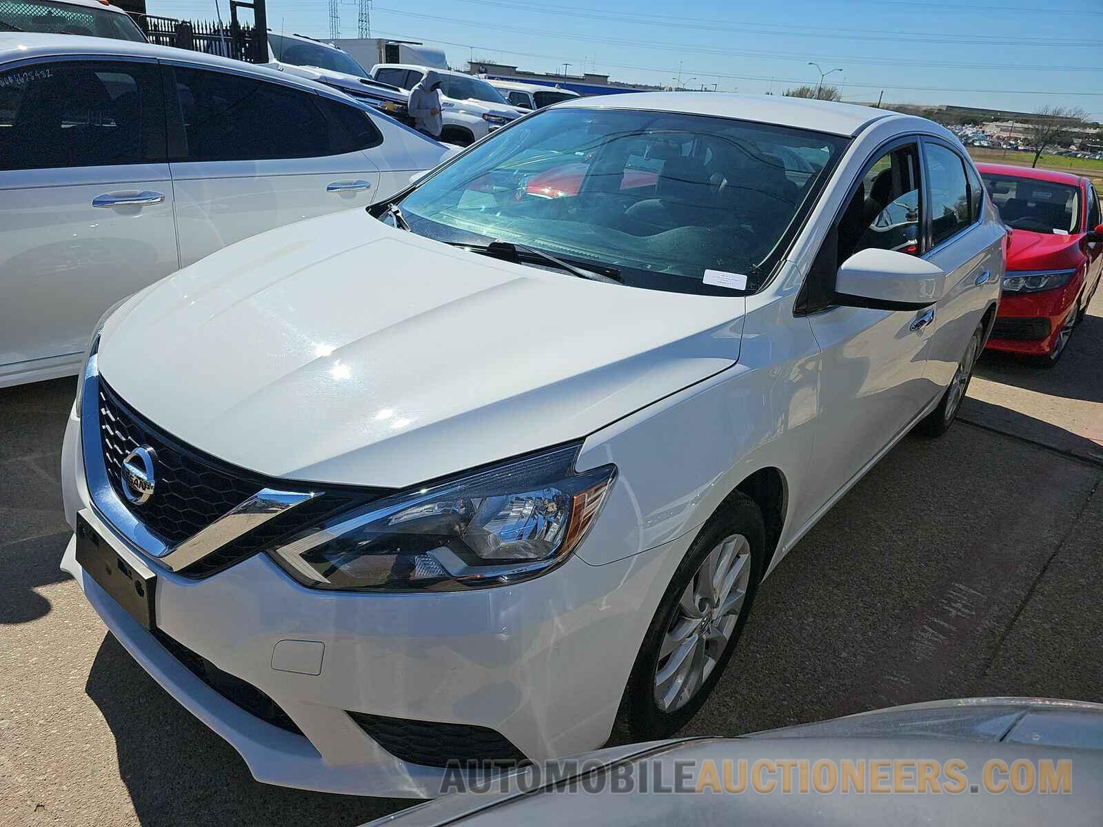 3N1AB7AP5KY277631 Nissan Sentra 2019