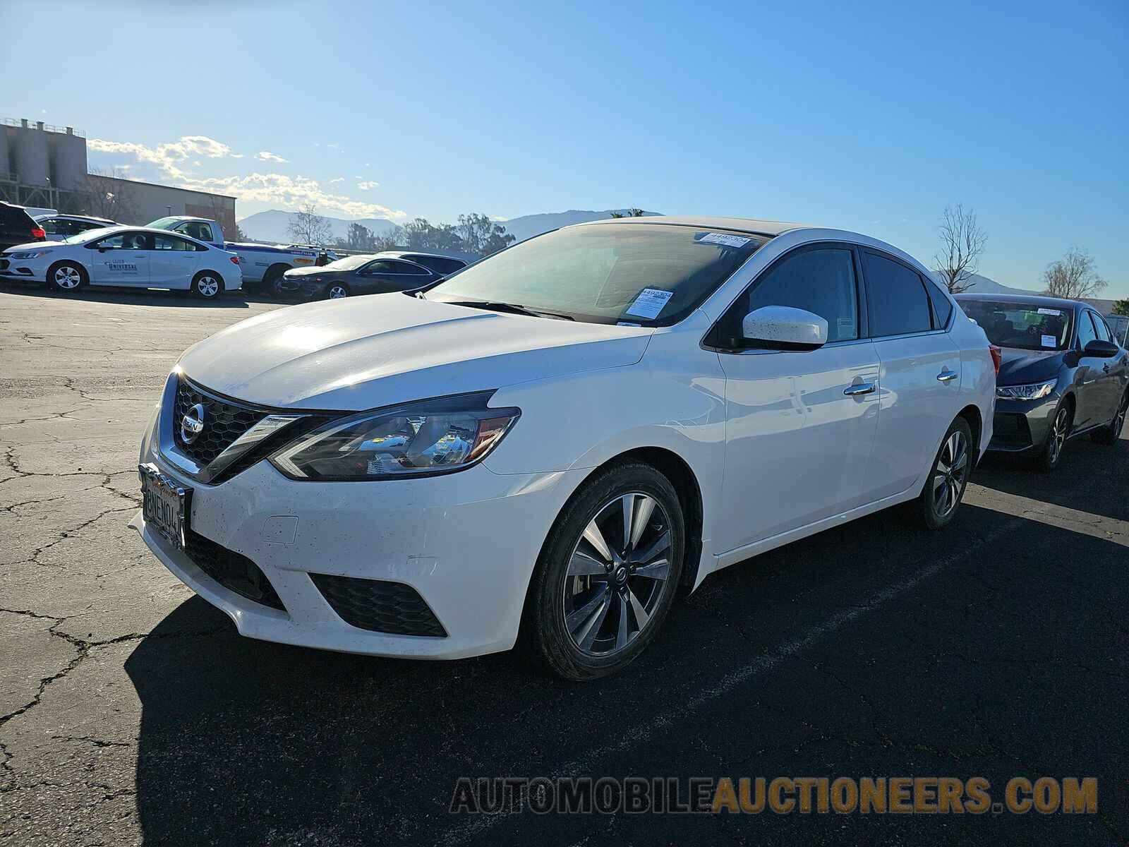 3N1AB7AP5KY409738 Nissan Sentra 2019