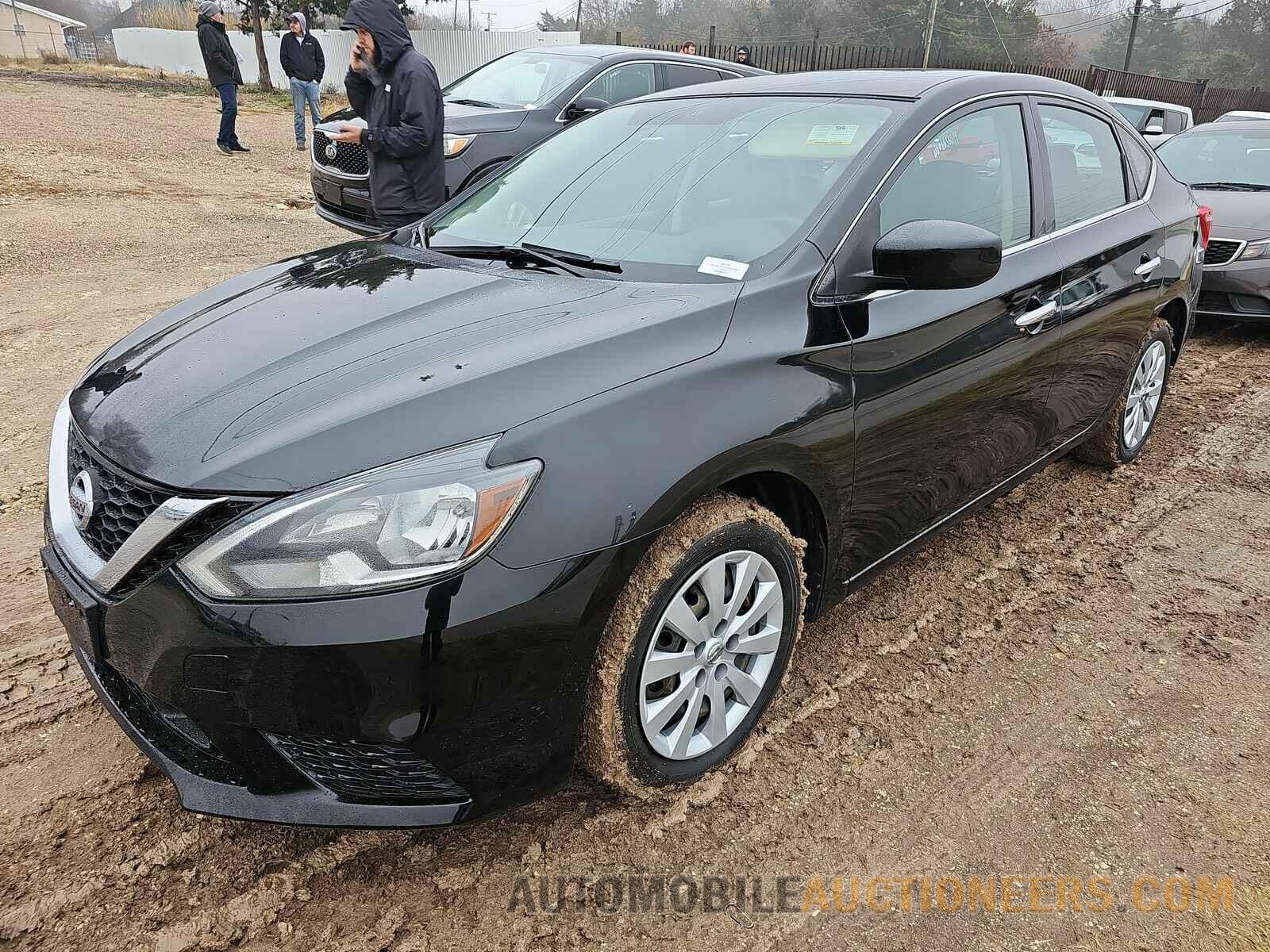 3N1AB7AP6JY221048 Nissan Sentra 2018