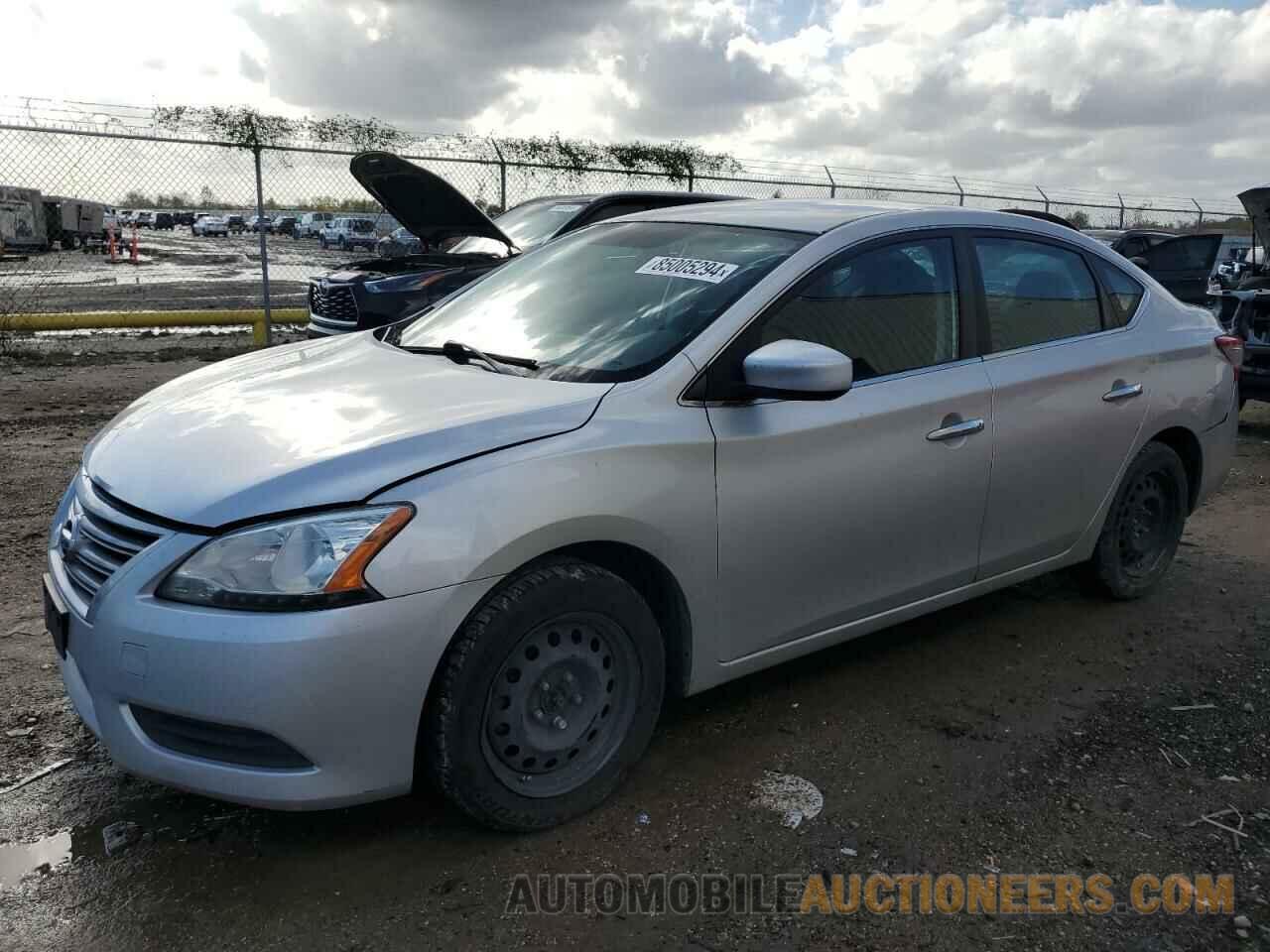 3N1AB7AP7FL631331 NISSAN SENTRA 2015