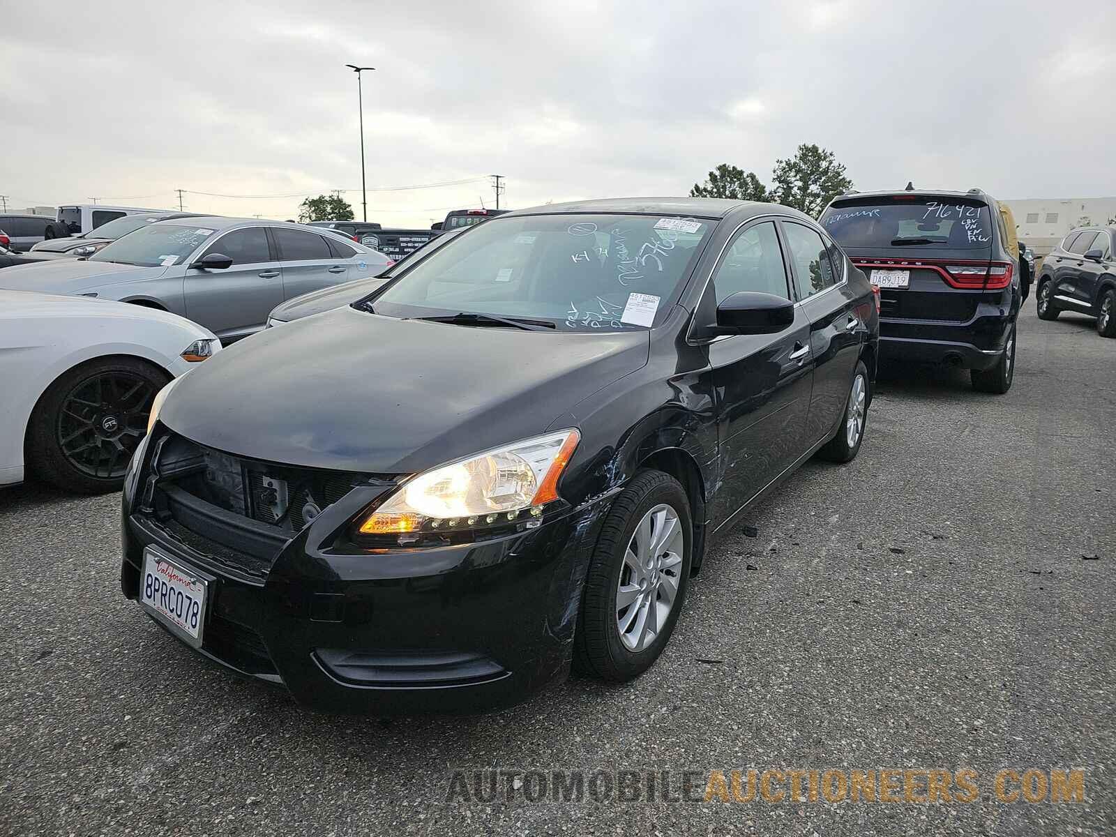 3N1AB7AP7FY376683 Nissan Sentra 2015