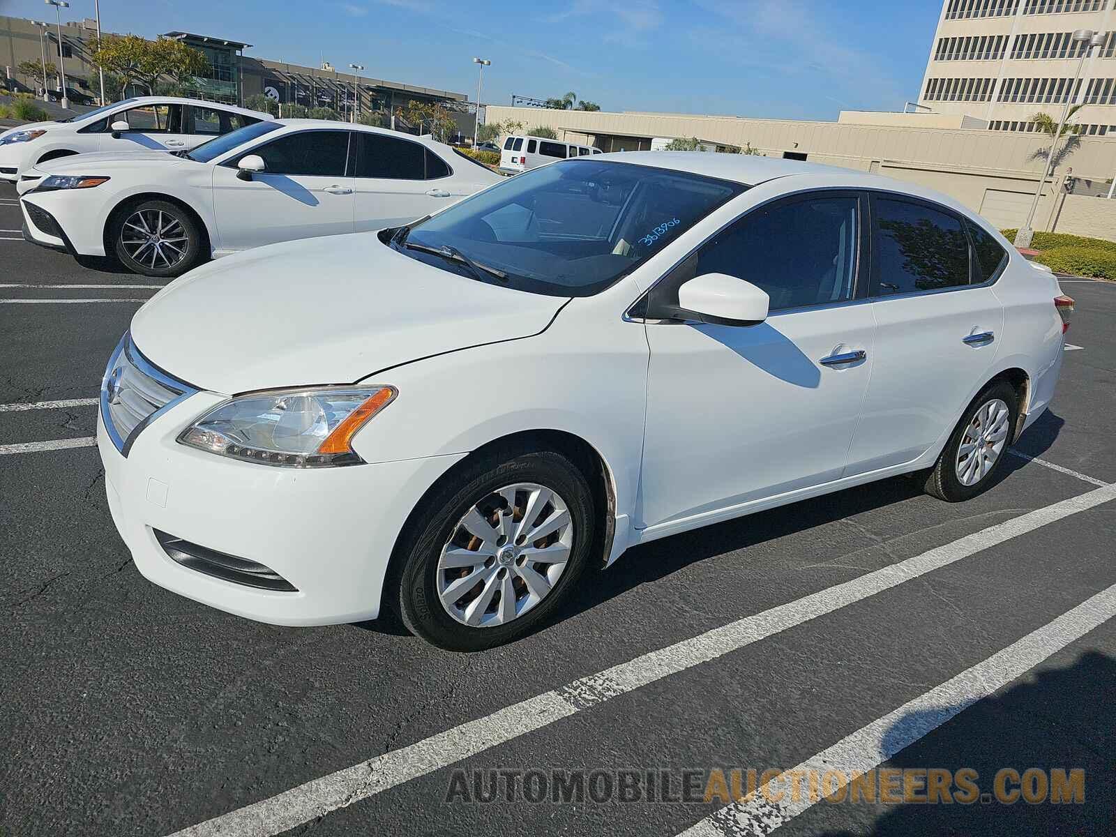 3N1AB7AP8FY366082 Nissan Sentra 2015