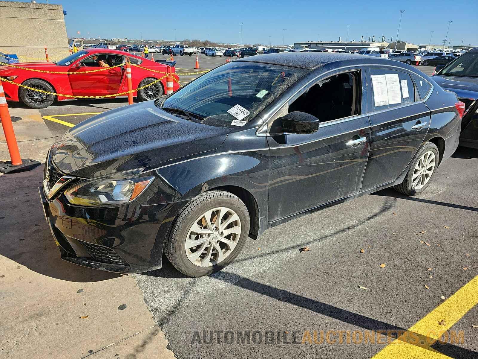 3N1AB7AP8JL625689 Nissan Sentra 2018