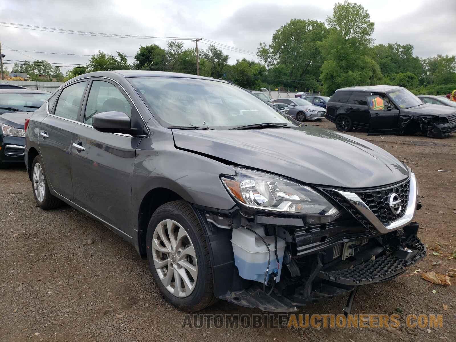 3N1AB7AP8JL635140 NISSAN SENTRA 2018