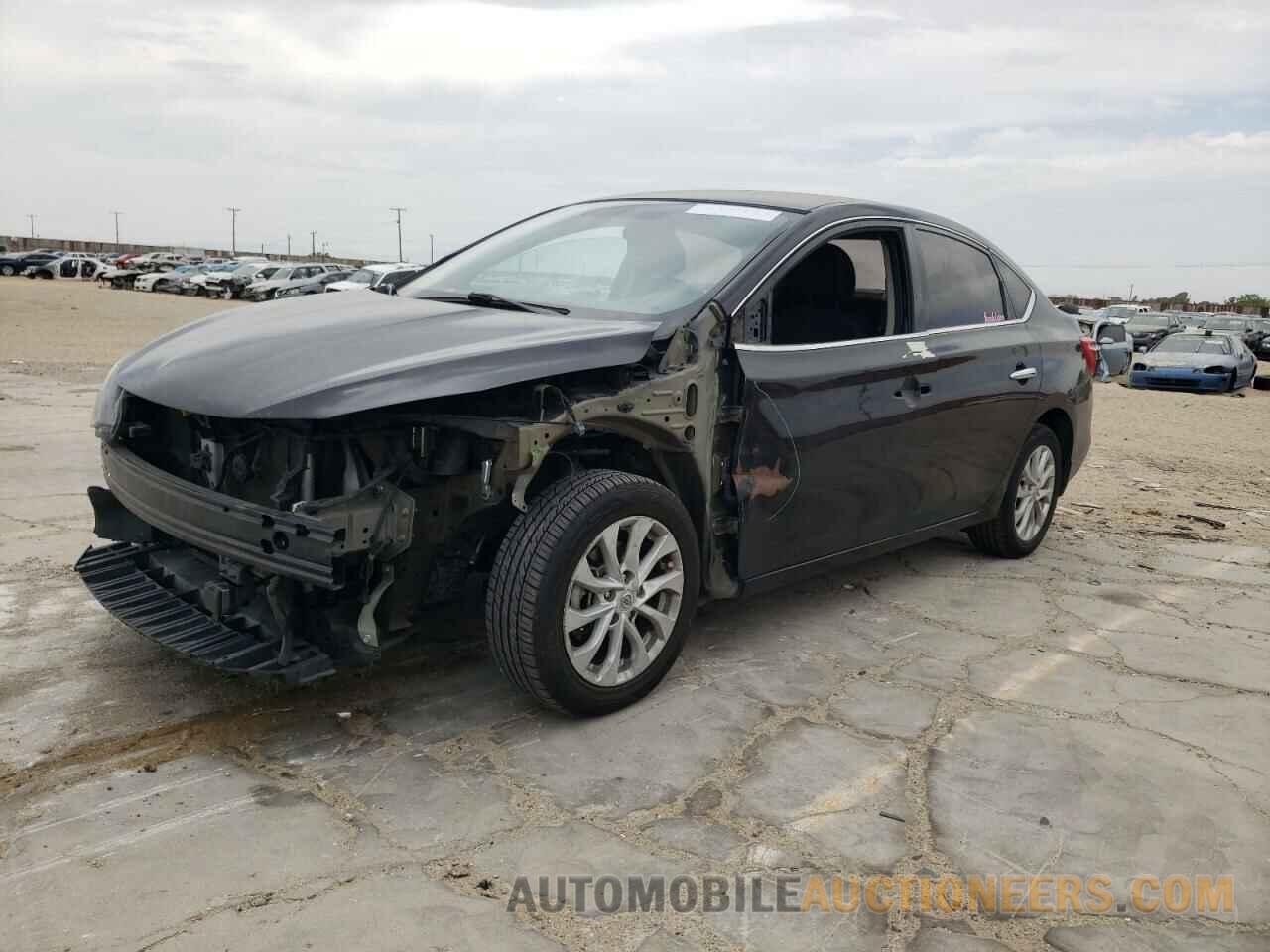 3N1AB7AP8JL635378 NISSAN SENTRA 2018