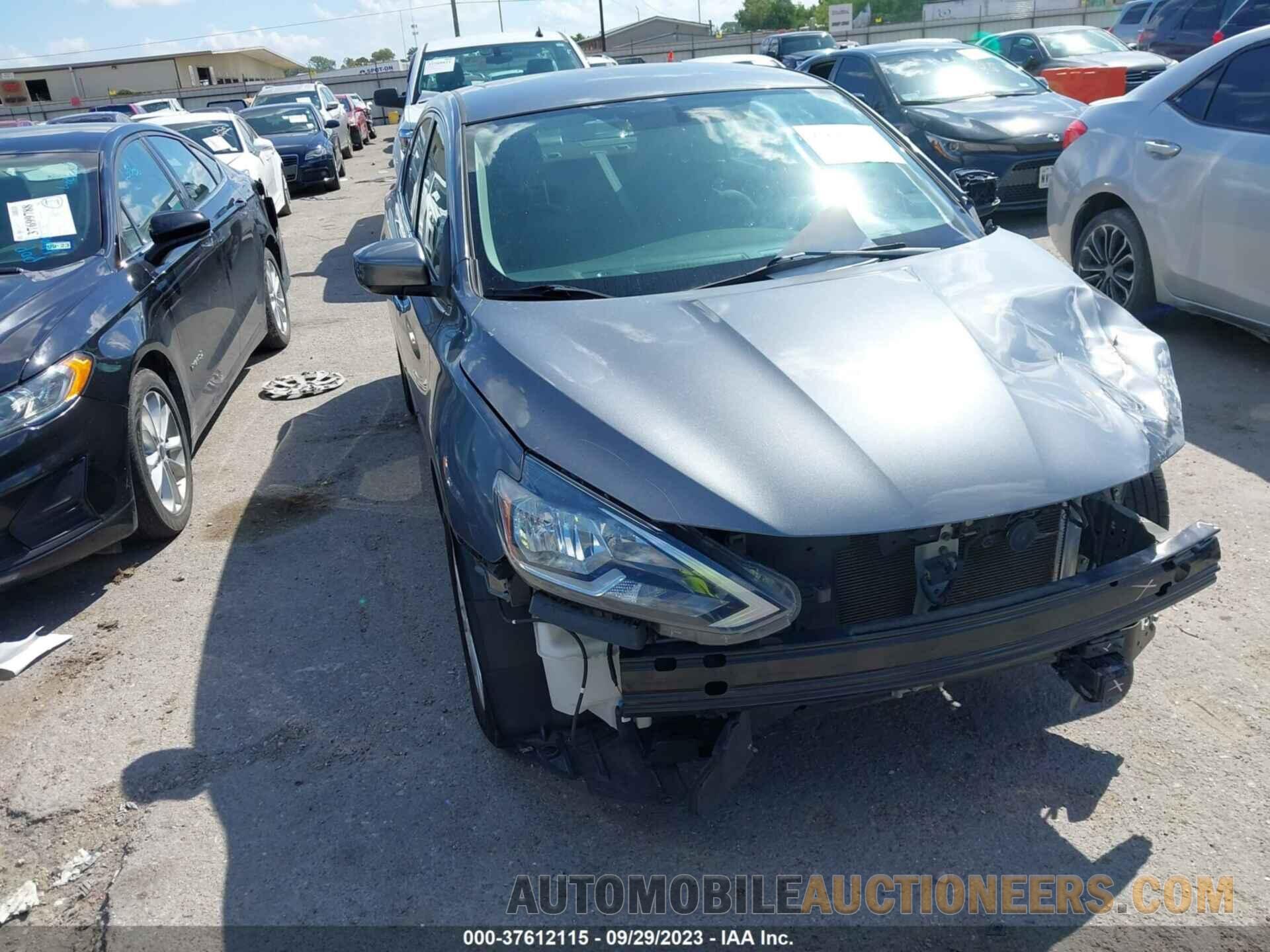 3N1AB7AP8JL644257 NISSAN SENTRA 2018