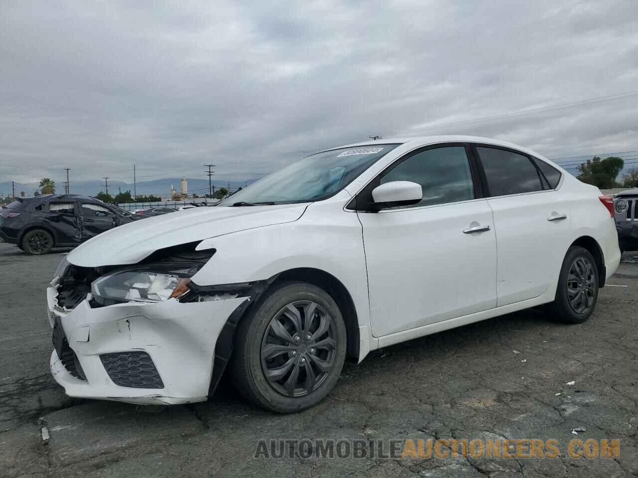 3N1AB7AP8JY210892 NISSAN SENTRA 2018