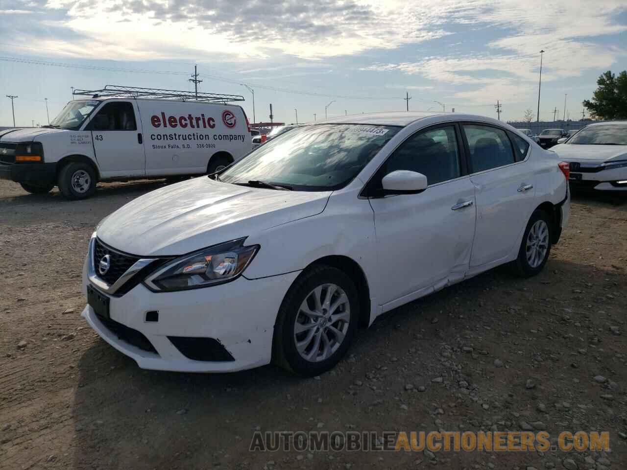 3N1AB7AP9JY281339 NISSAN SENTRA 2018