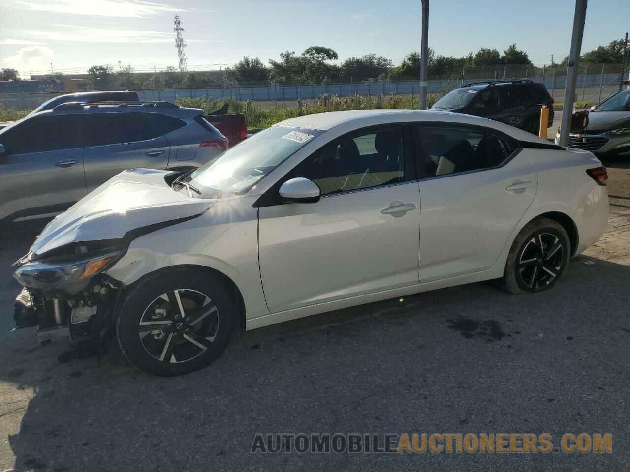 3N1AB8CV9RY365738 NISSAN SENTRA 2024