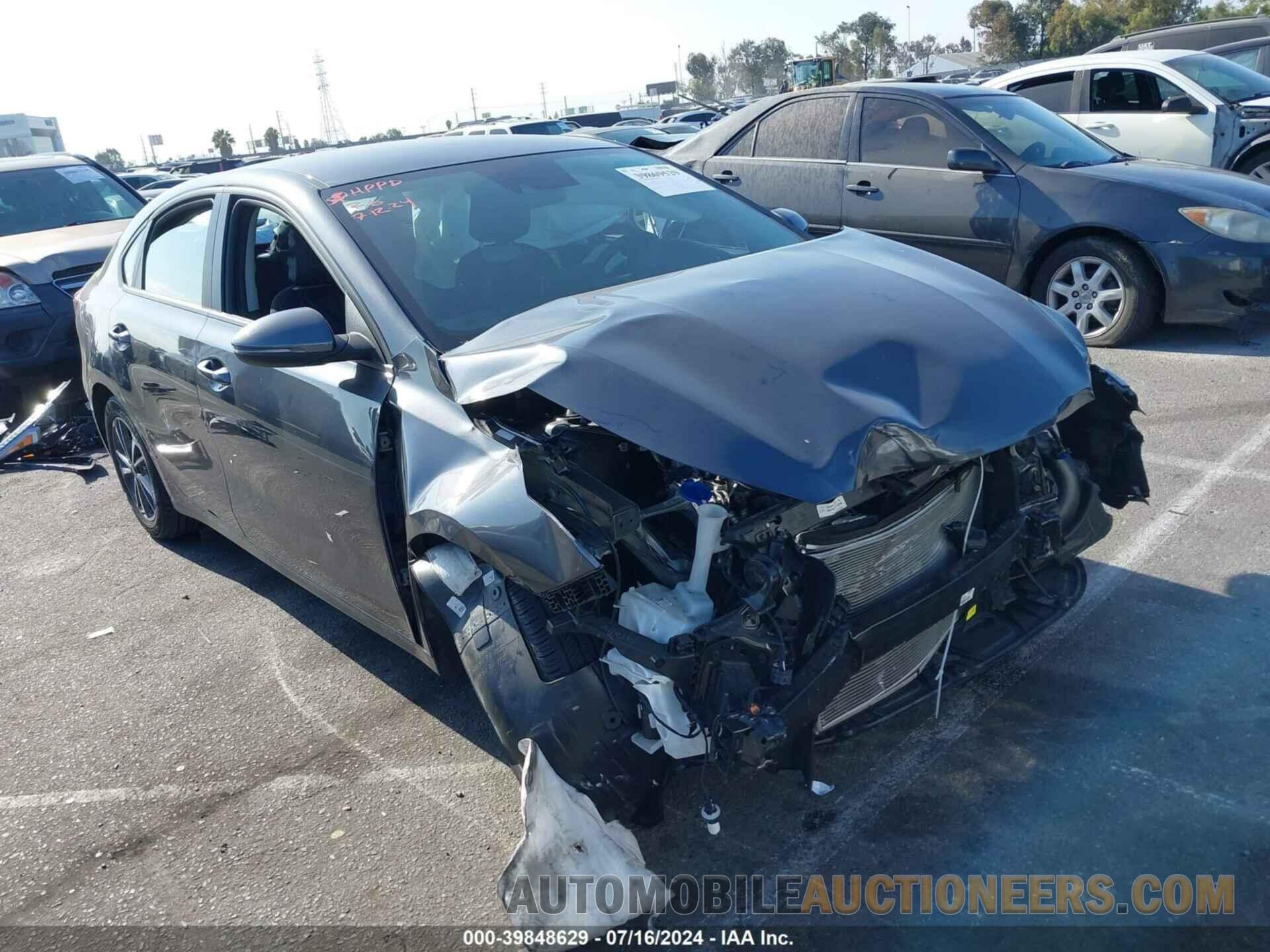 3N1AB8DV5NY304203 NISSAN SENTRA 2022