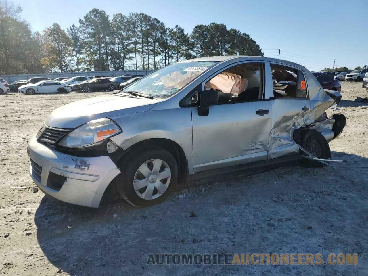 3N1CC1AP8BL479072 NISSAN VERSA 2011