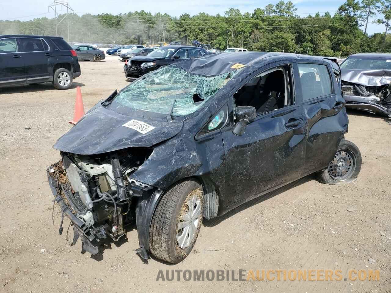 3N1CE2CP1JL352501 NISSAN VERSA 2018