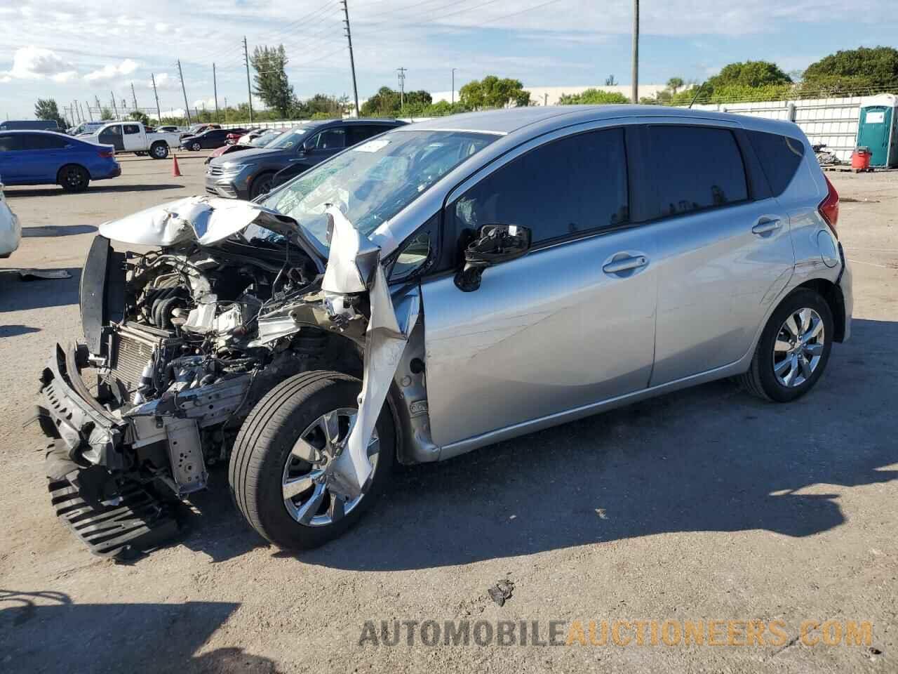 3N1CE2CP3JL365203 NISSAN VERSA 2018