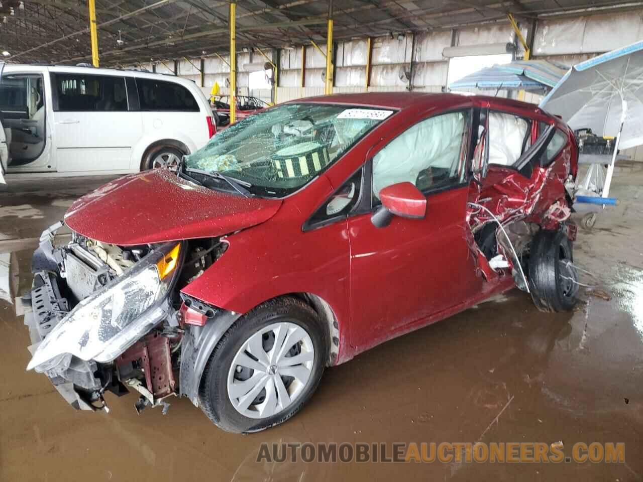 3N1CE2CP8JL368288 NISSAN VERSA 2018