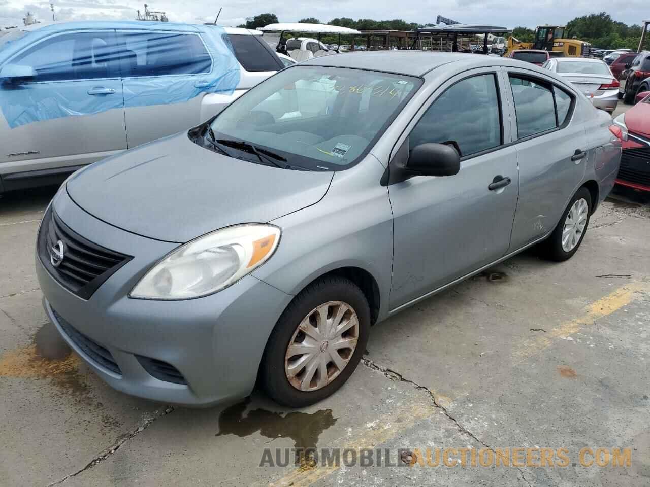 3N1CN7AP0DL852153 NISSAN VERSA 2013