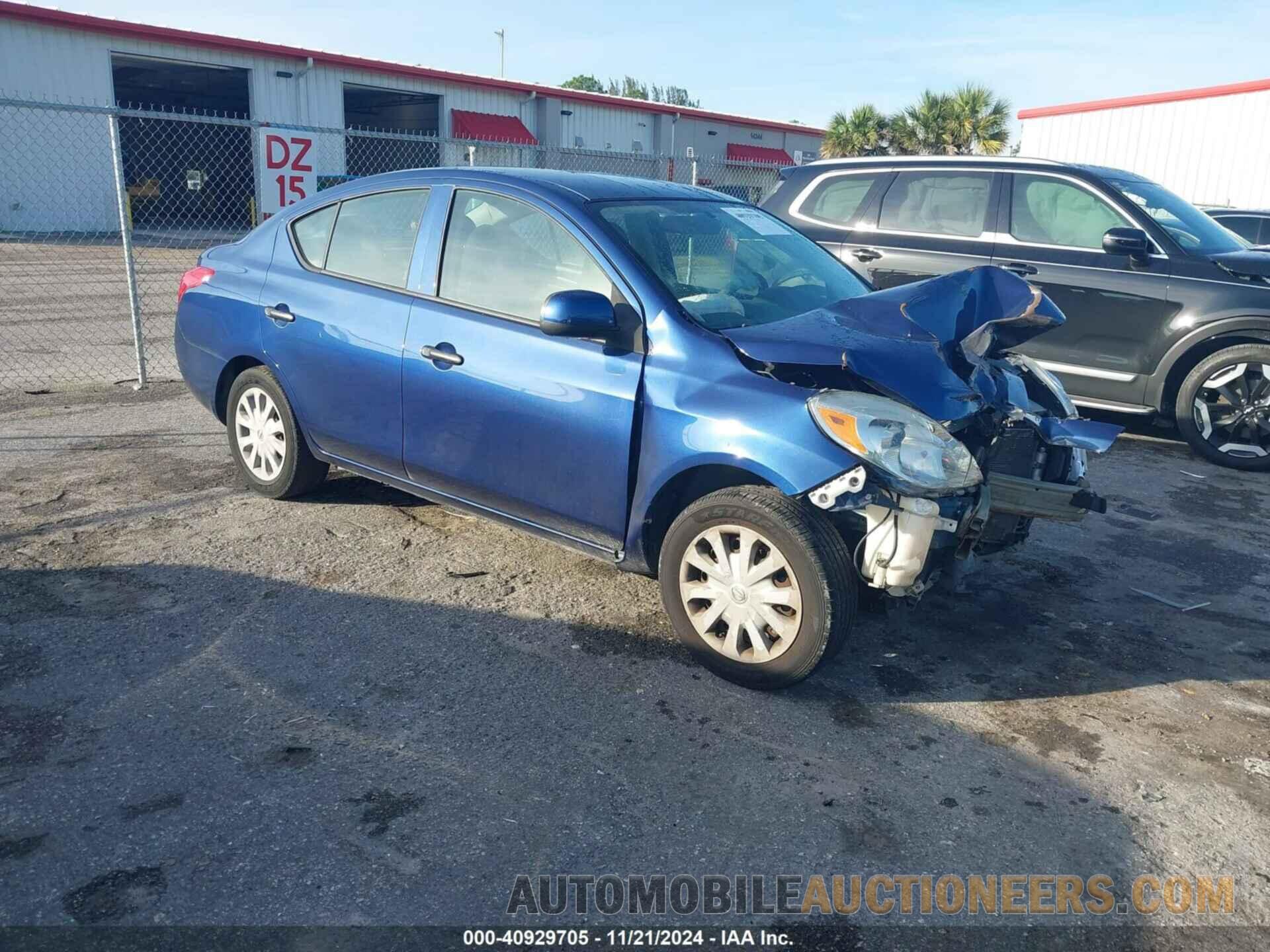 3N1CN7AP0DL876002 NISSAN VERSA 2013