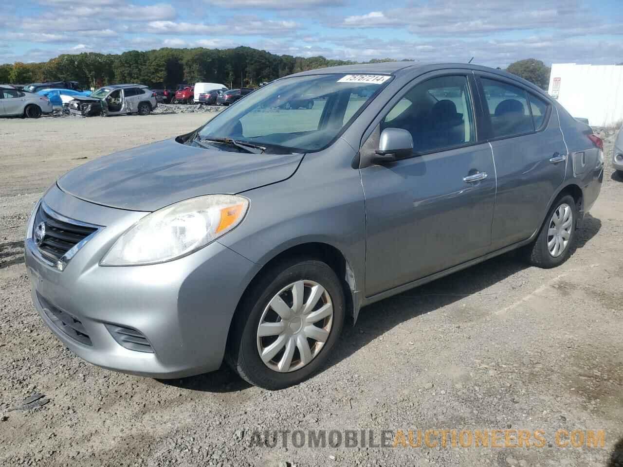 3N1CN7AP0DL895682 NISSAN VERSA 2013