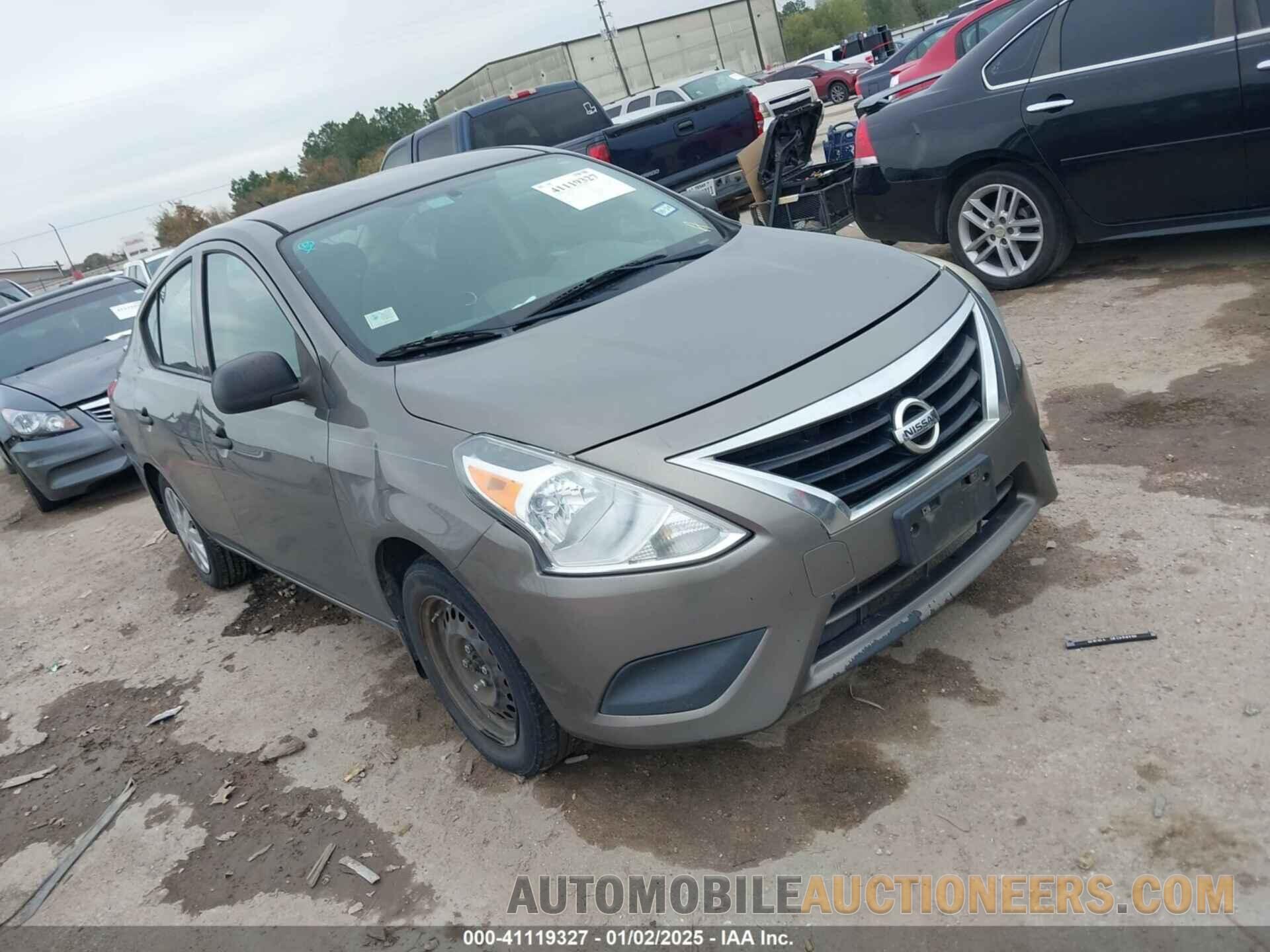 3N1CN7AP0FL864905 NISSAN VERSA 2015