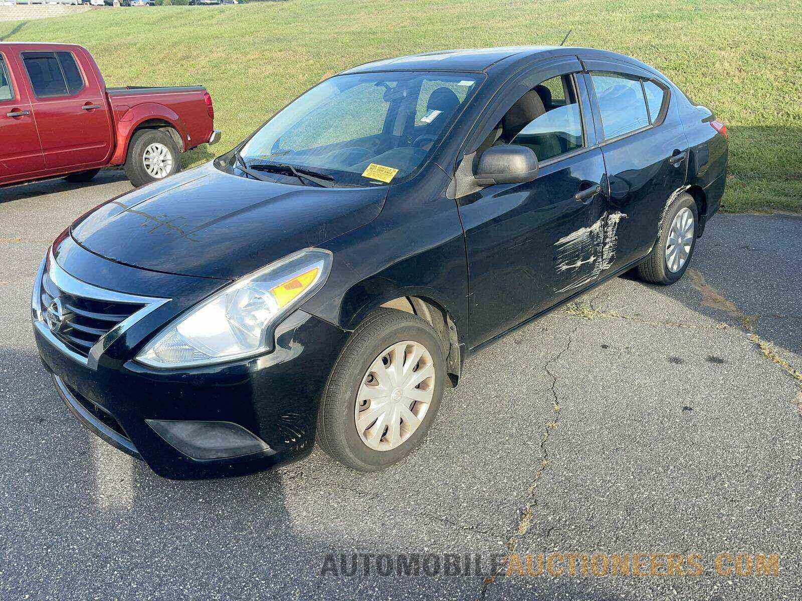 3N1CN7AP0FL918445 Nissan Versa 2015