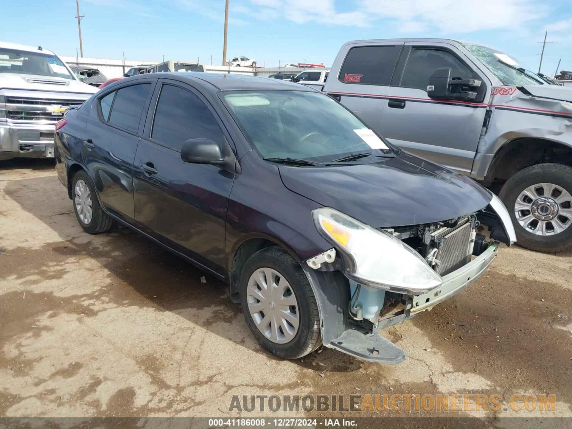 3N1CN7AP0FL938405 NISSAN VERSA 2015