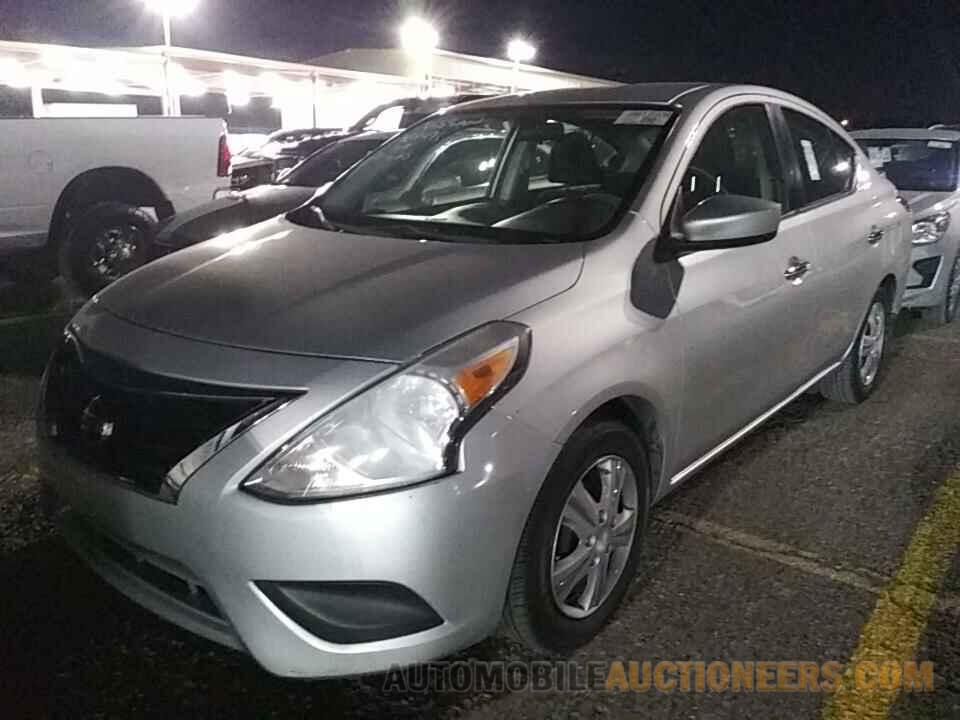 3N1CN7AP0HK469471 Nissan Versa Sedan 2017