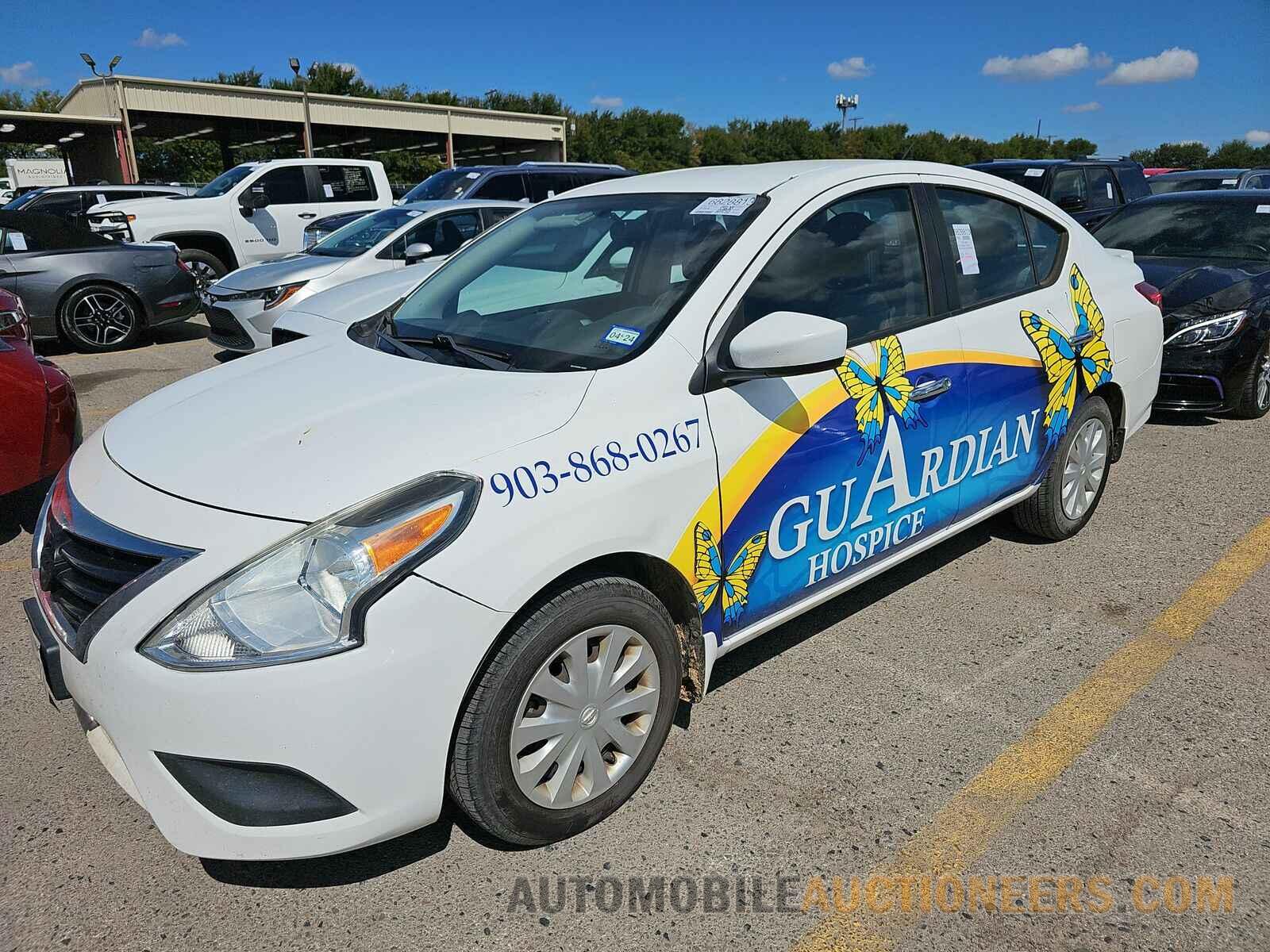 3N1CN7AP0HL854037 Nissan Versa Sedan 2017