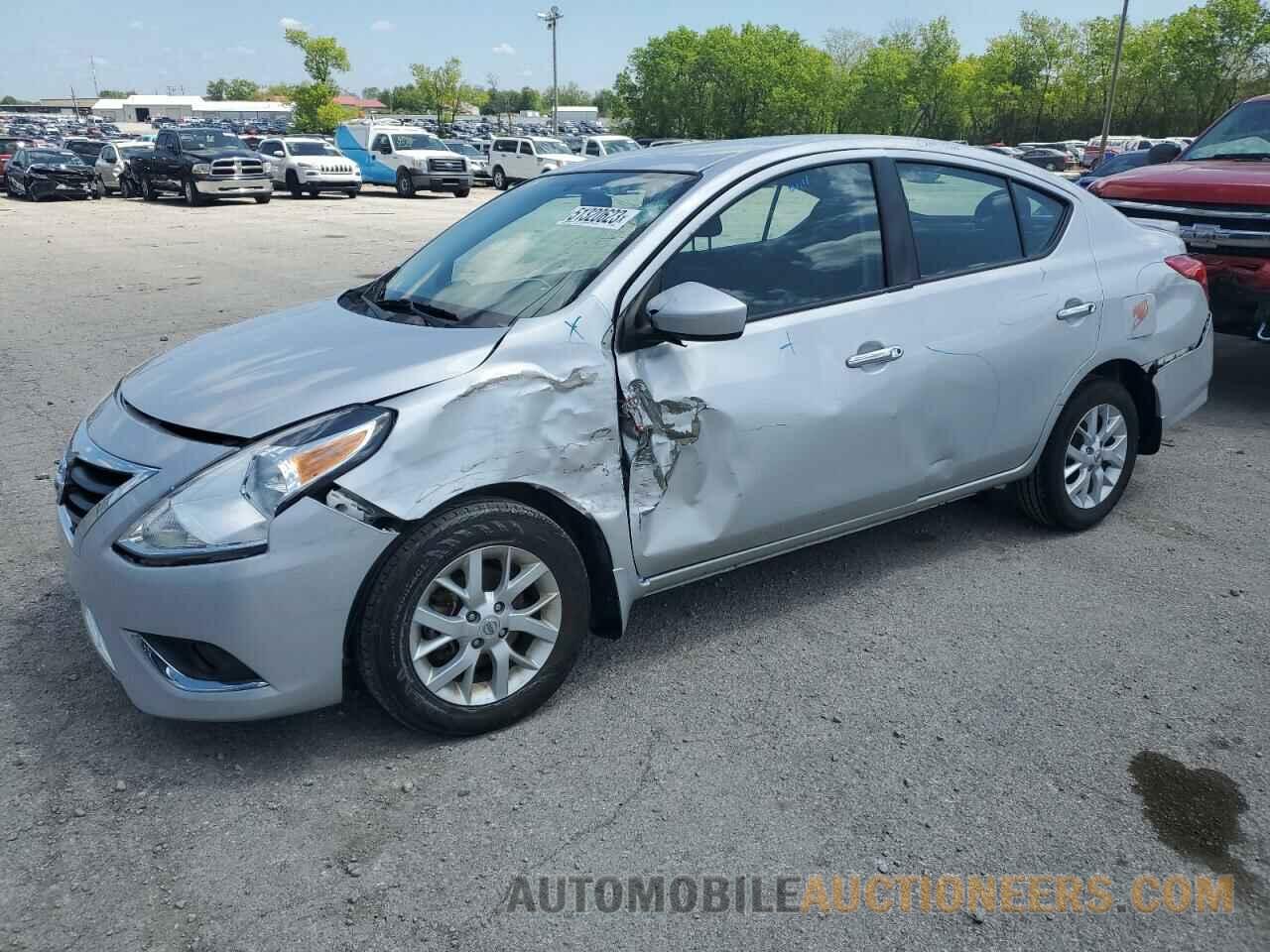 3N1CN7AP0JL800078 NISSAN VERSA 2018