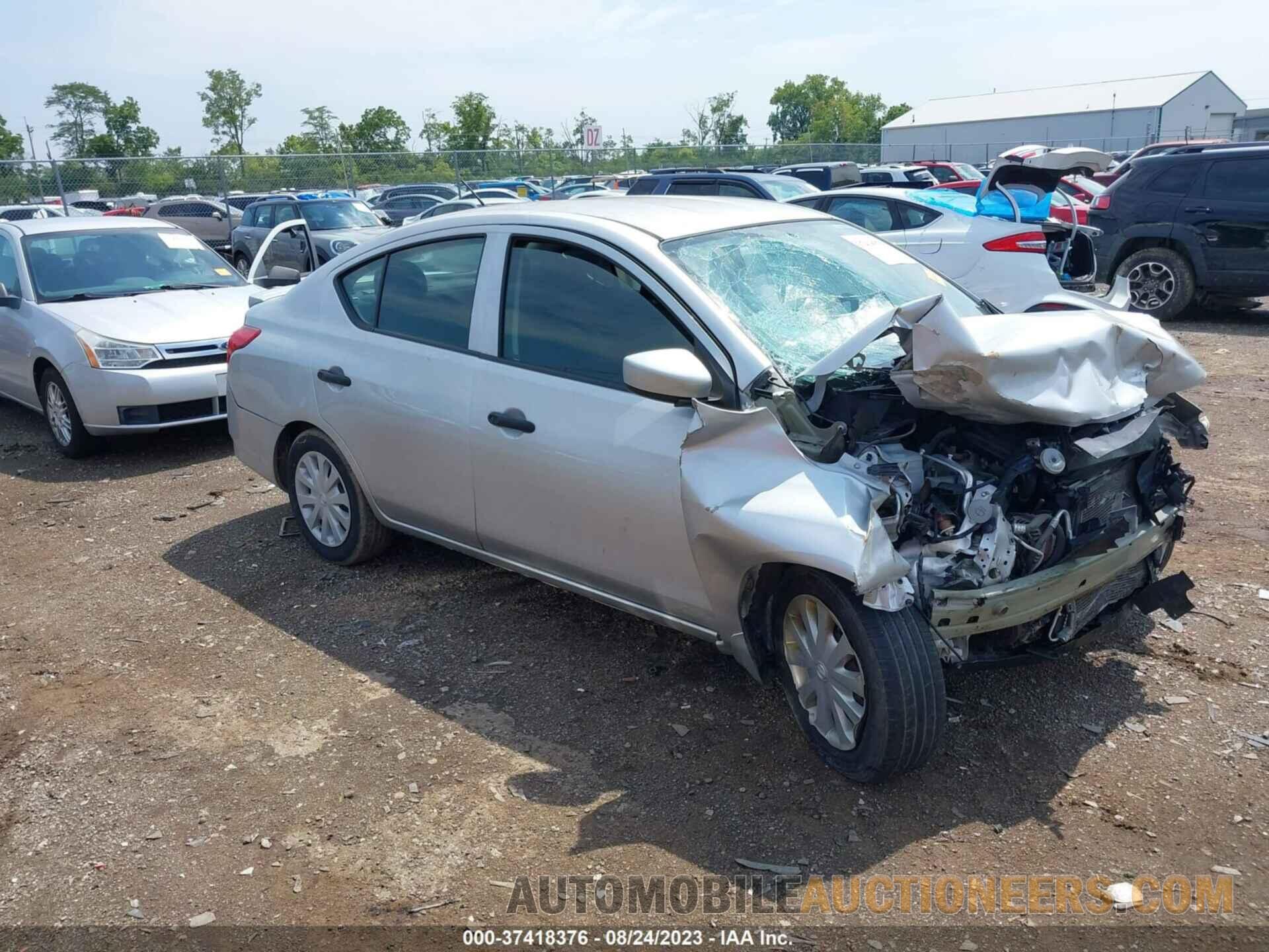 3N1CN7AP0JL803529 NISSAN VERSA SEDAN 2018