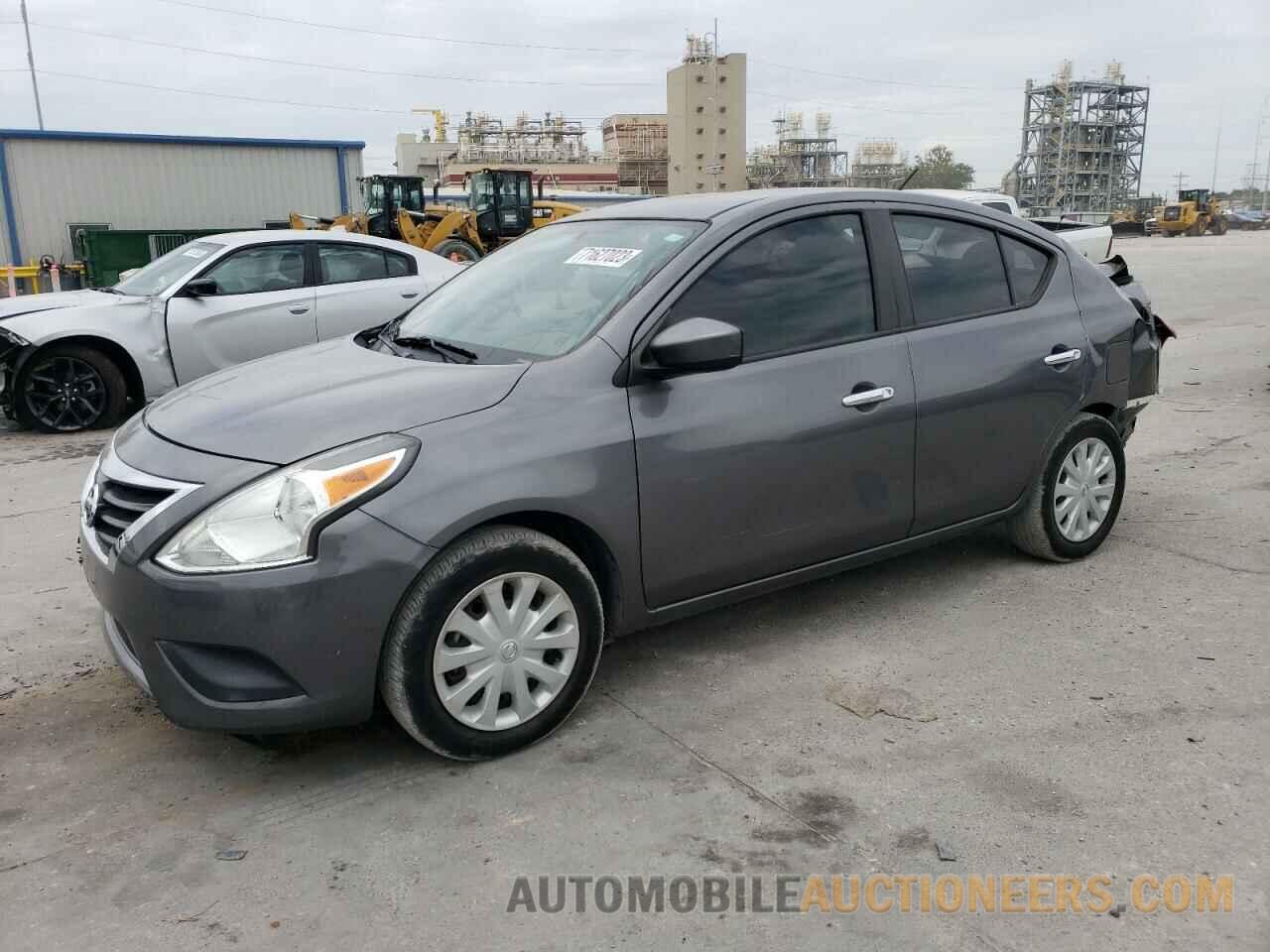 3N1CN7AP0JL818533 NISSAN VERSA 2018