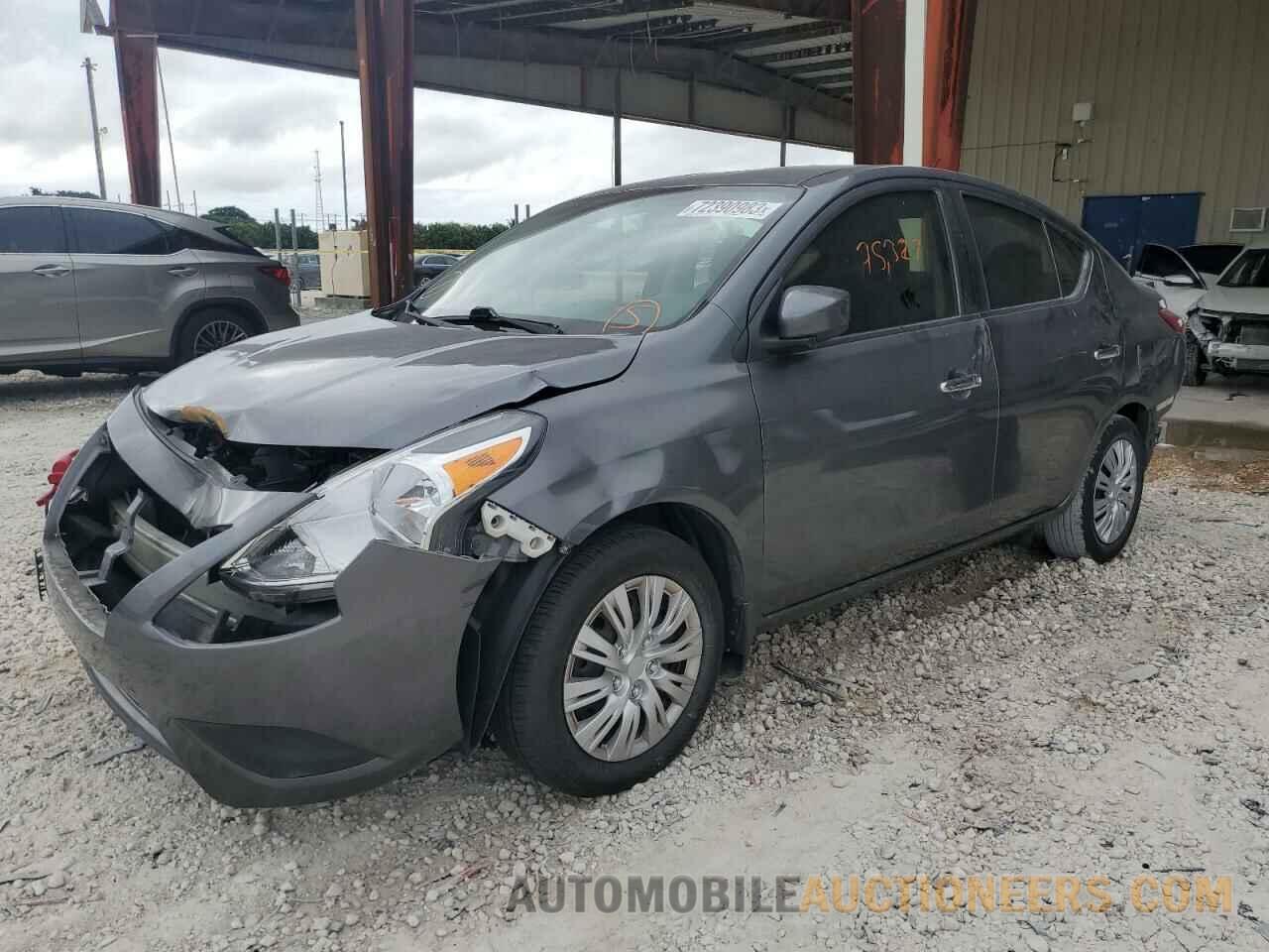 3N1CN7AP0JL821674 NISSAN VERSA 2018