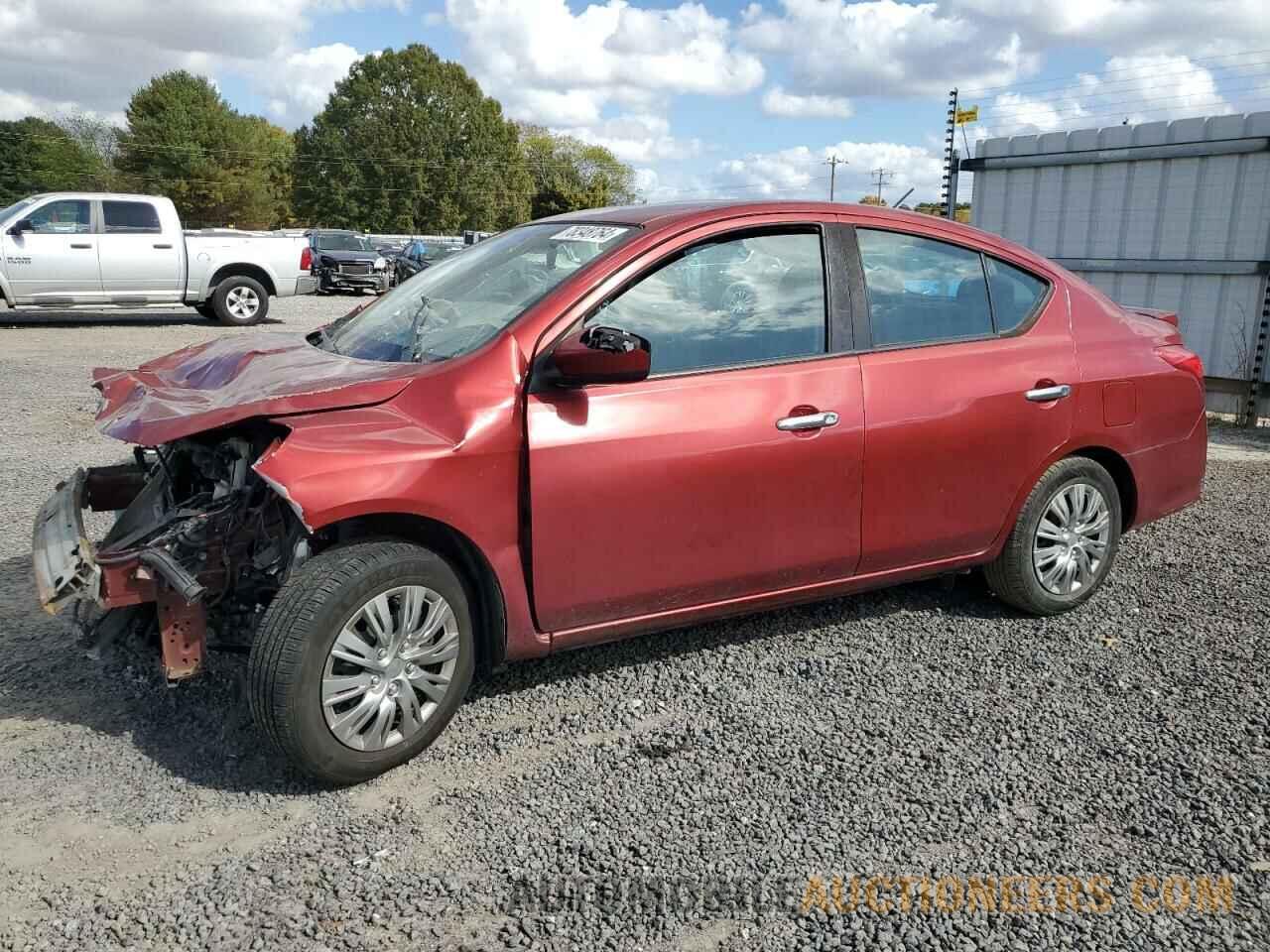 3N1CN7AP0JL823750 NISSAN VERSA 2018