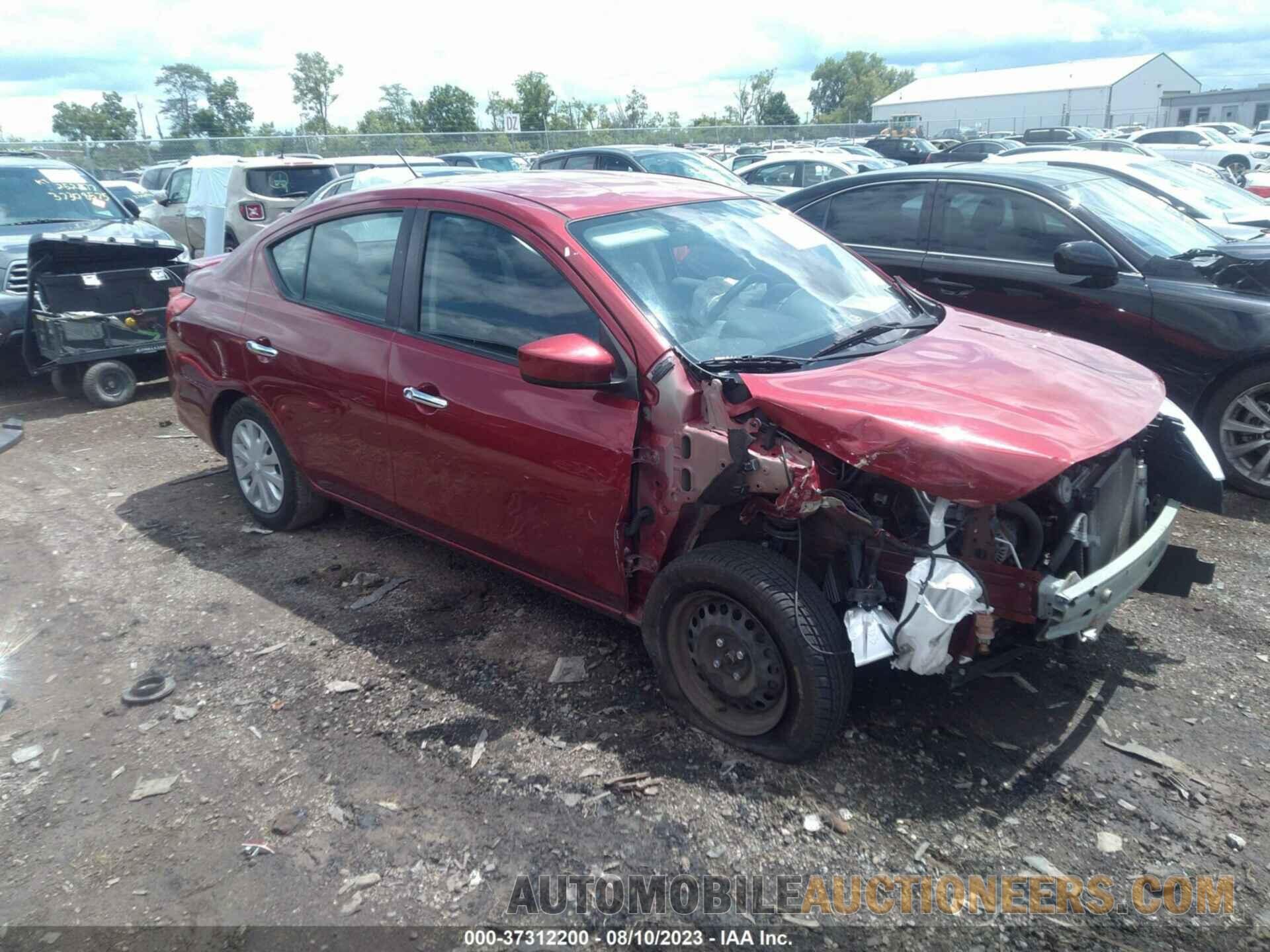 3N1CN7AP0JL824168 NISSAN VERSA SEDAN 2018