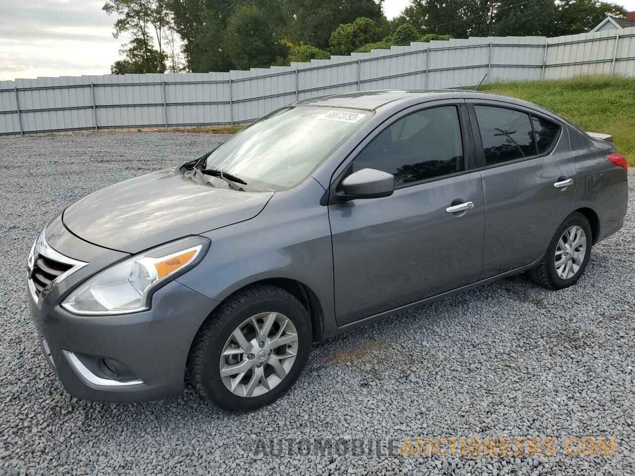 3N1CN7AP0JL825255 NISSAN VERSA 2018