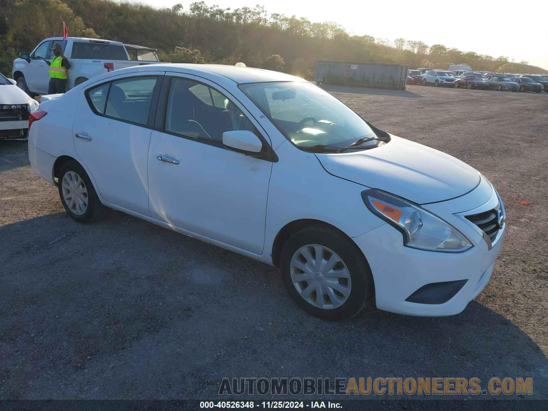 3N1CN7AP0JL827622 NISSAN VERSA 2018