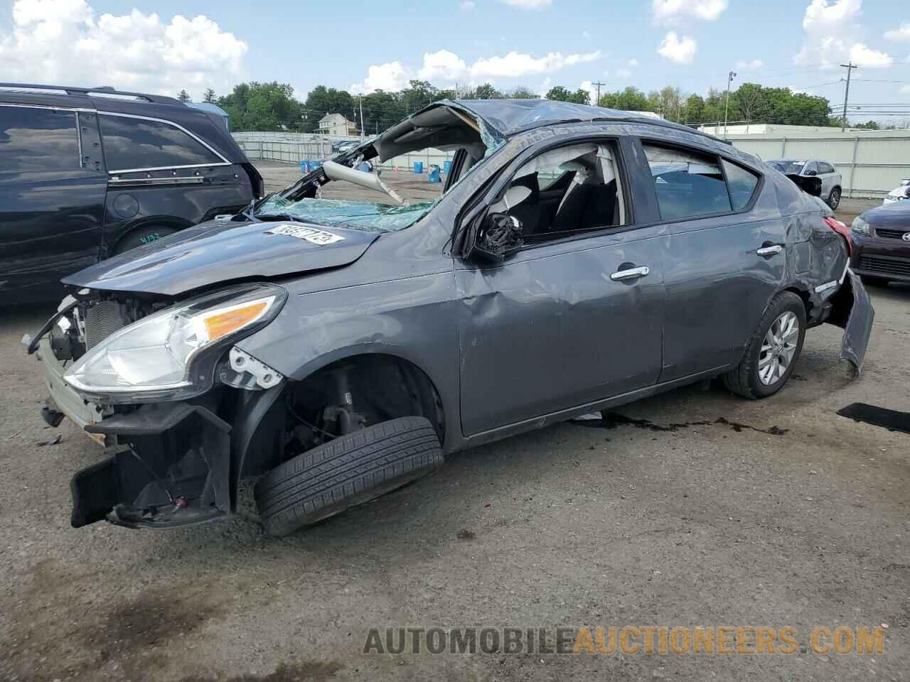 3N1CN7AP0JL851693 NISSAN VERSA 2018