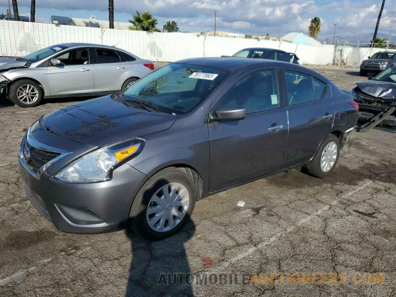 3N1CN7AP0JL856182 NISSAN VERSA 2018