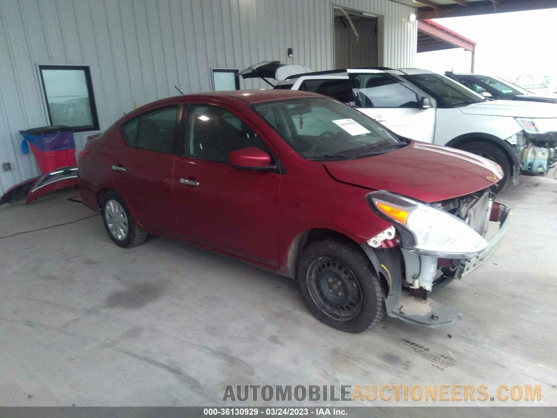 3N1CN7AP0JL858255 NISSAN VERSA SEDAN 2018