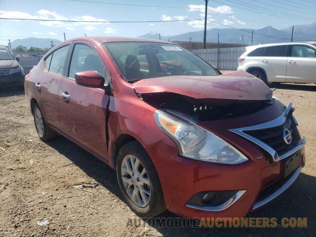 3N1CN7AP0JL871667 NISSAN VERSA 2018