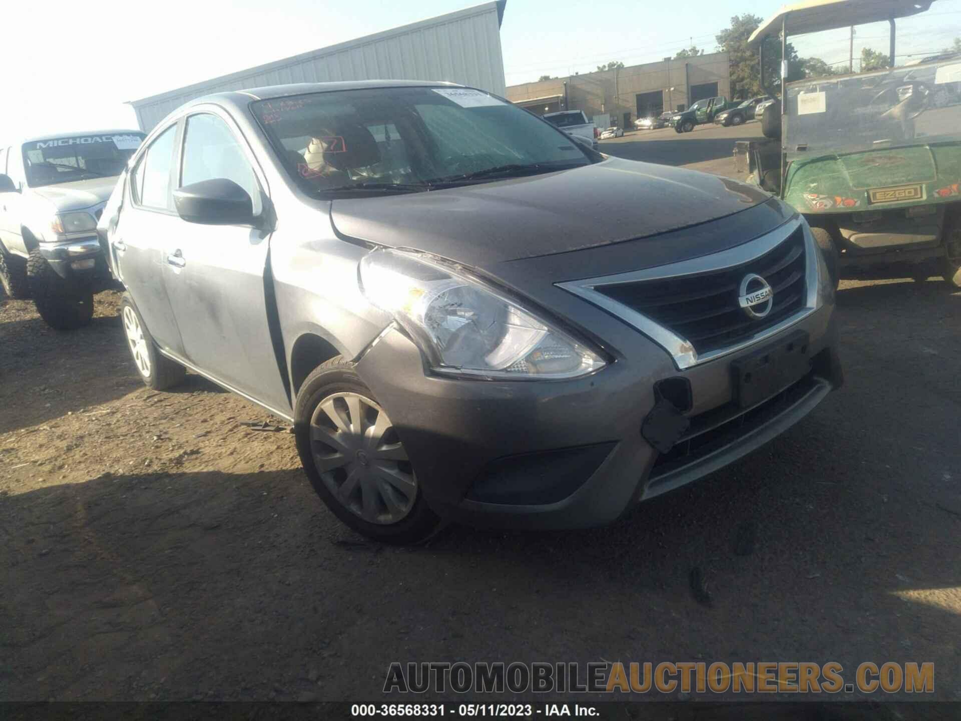 3N1CN7AP0JL878215 NISSAN VERSA SEDAN 2018