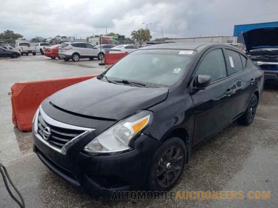 3N1CN7AP0KL804326 Nissan Versa Sedan 2019