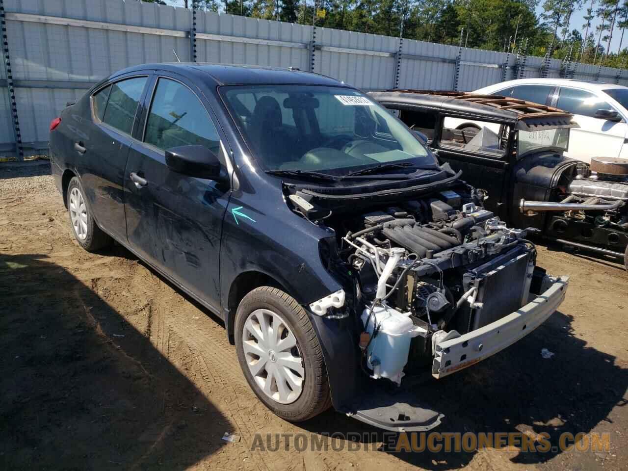 3N1CN7AP0KL807615 NISSAN VERSA 2019