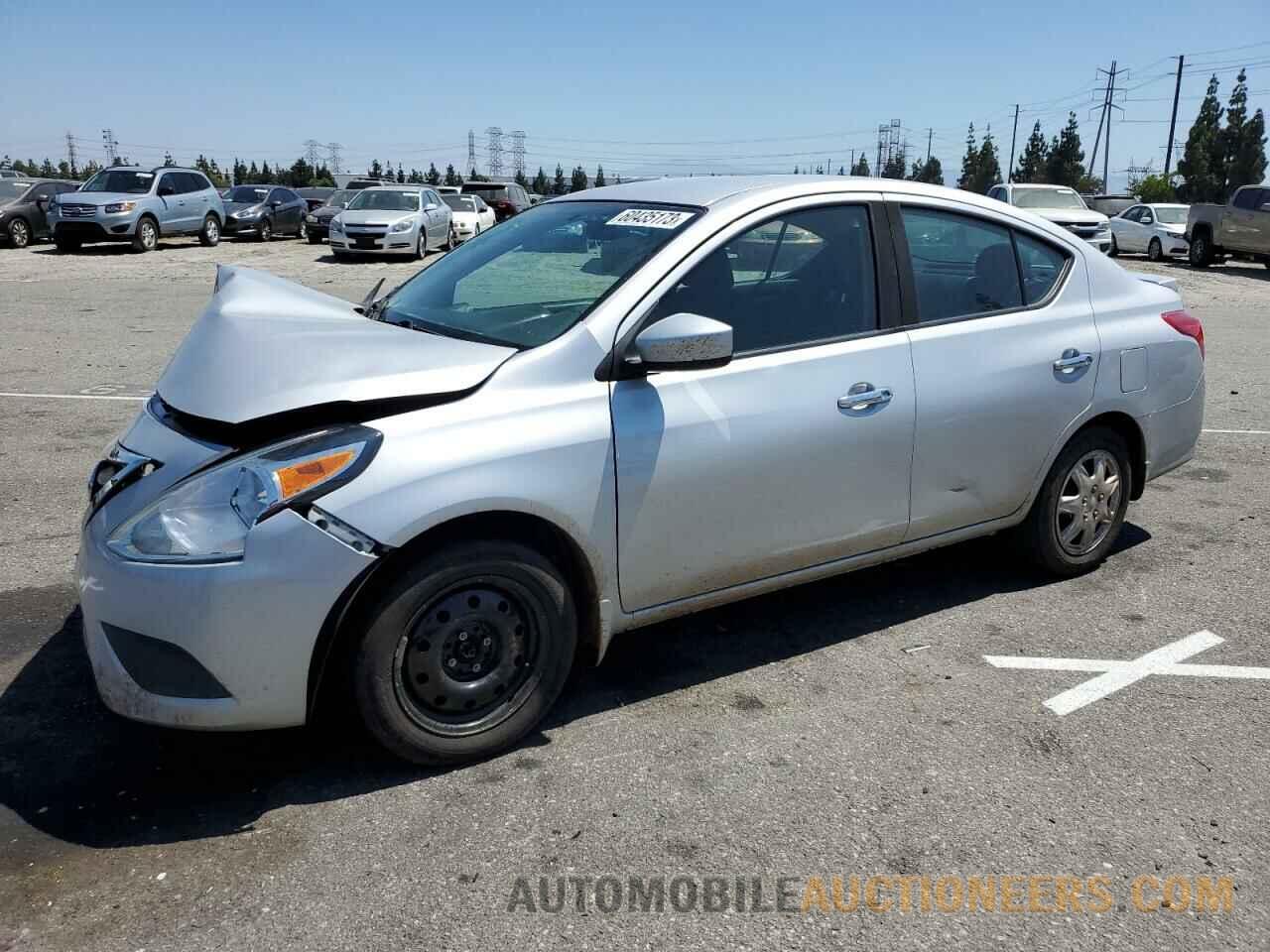 3N1CN7AP0KL810885 NISSAN VERSA 2019