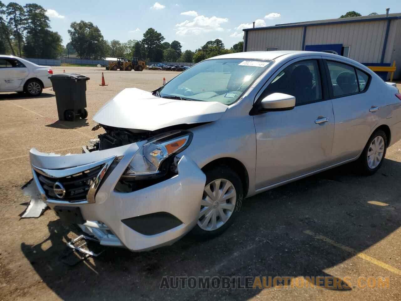 3N1CN7AP0KL826715 NISSAN VERSA 2019