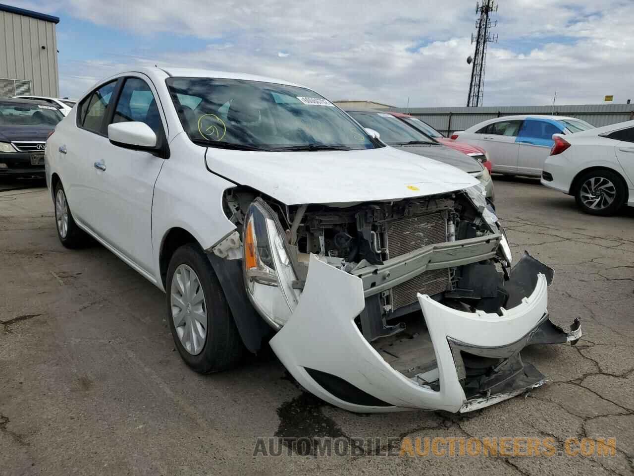 3N1CN7AP0KL841716 NISSAN VERSA 2019