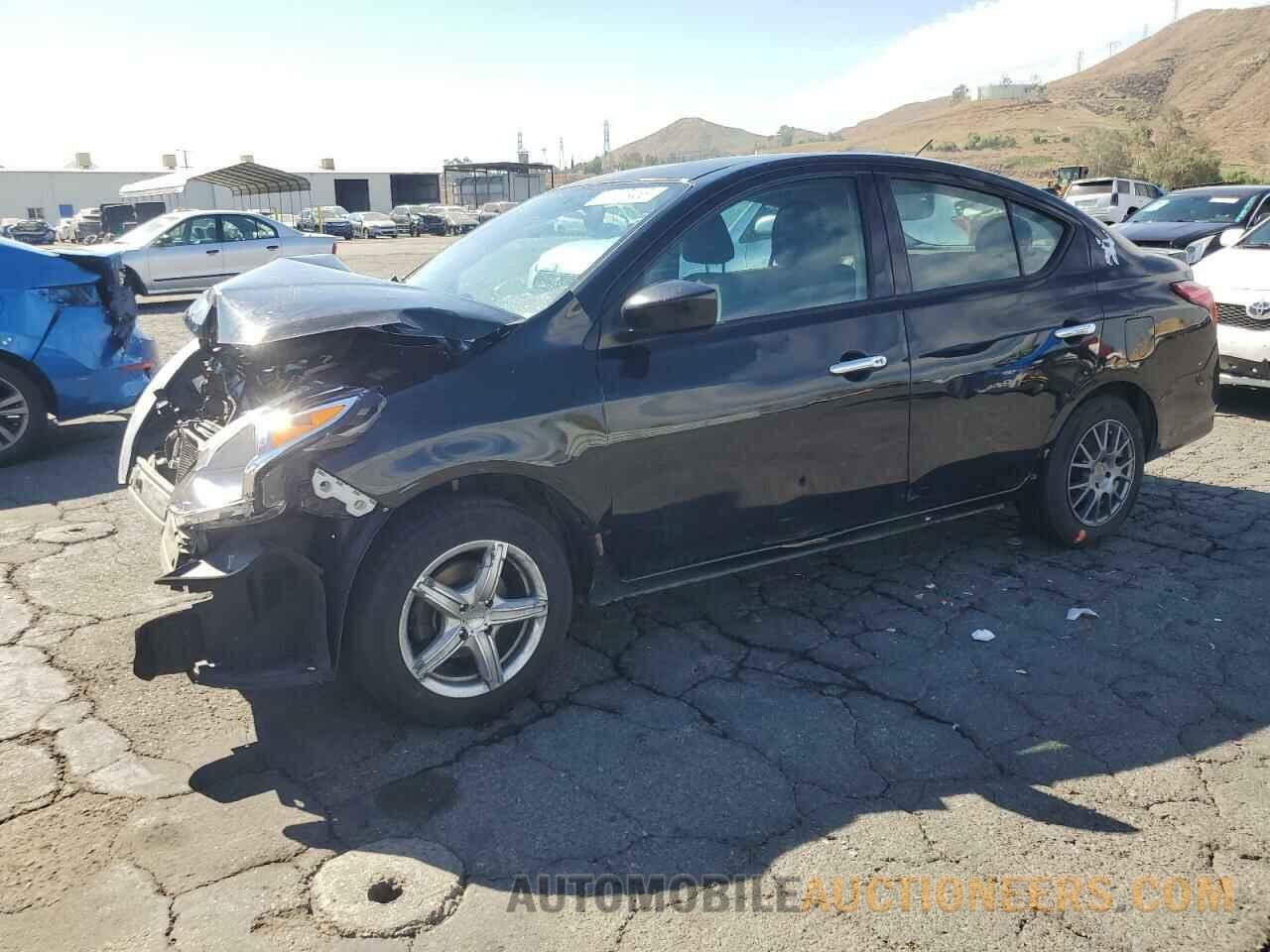 3N1CN7AP0KL842607 NISSAN VERSA 2019